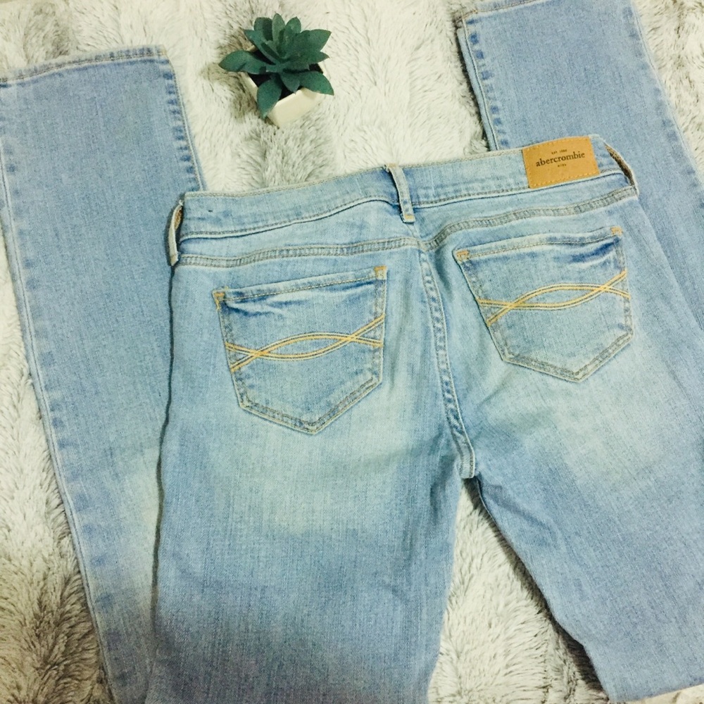 EUC Abercrombie Skinny Jeans - Picture 6 of 7